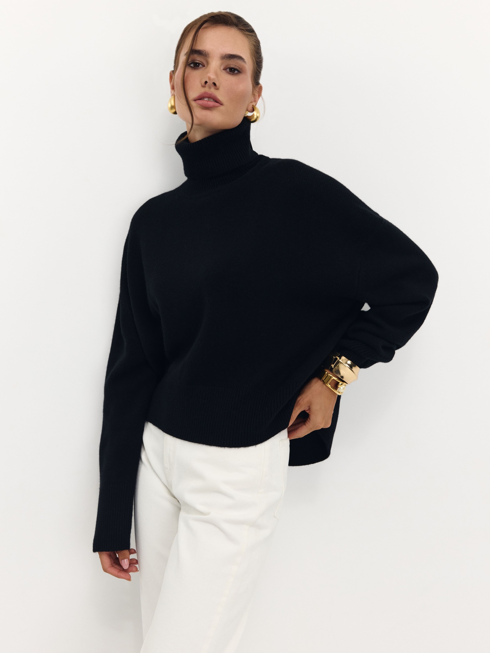 Свитер Soft с высоким воротом