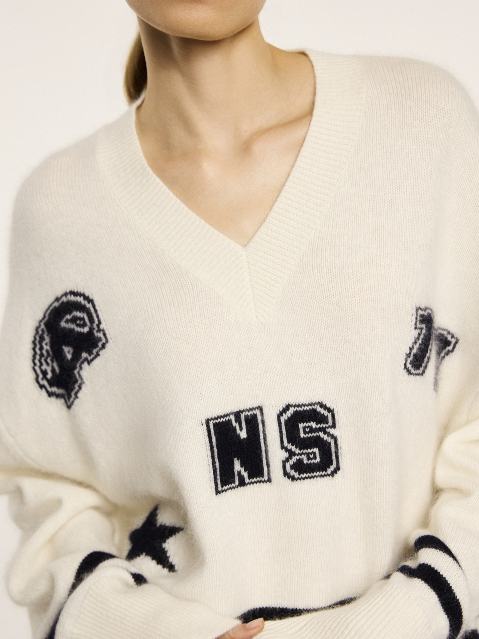 Джемпер Cricket Knit
