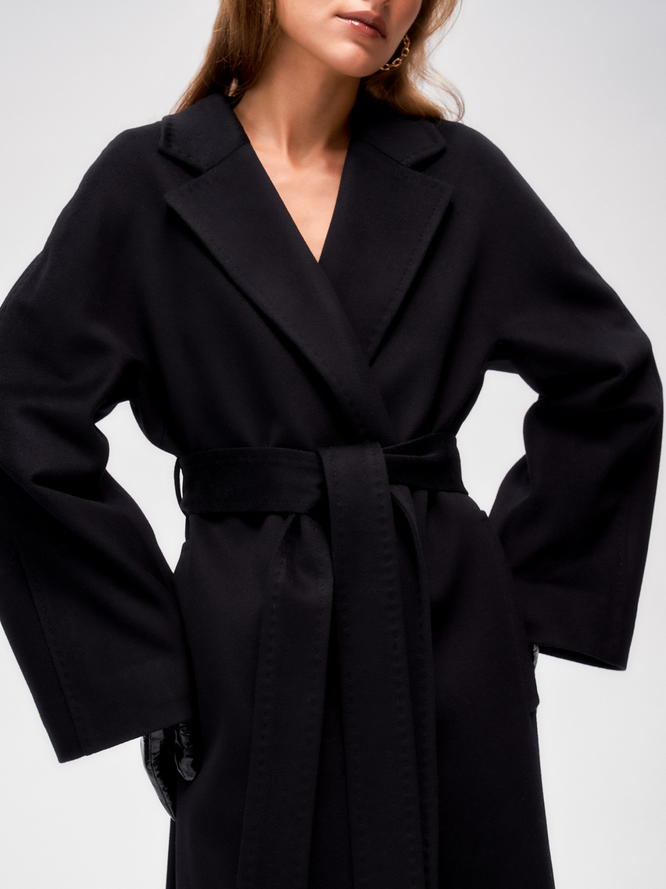 Пальто с широким рукавом с ластовицей из шерсти и кашемира