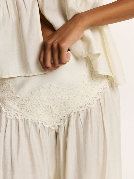 Шаровары Carezza с кружевной вставкой