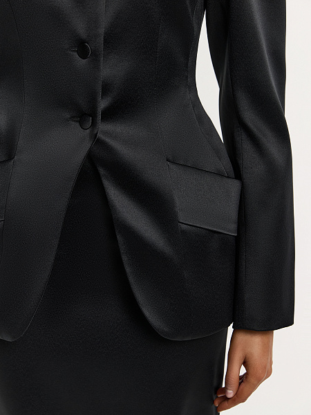 Приталенный жакет Brisa de Satén