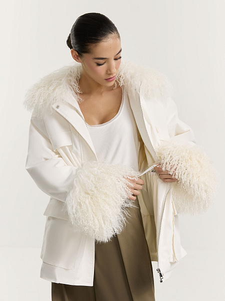 Парка из вельвета с мехом ламы